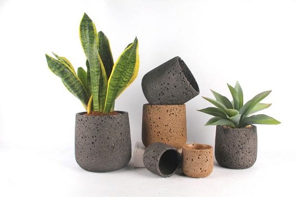 BYF Arts & Crafts How does it combine clay craftsmanship with modern design to create its new Classic Stoneware Planter Pots?