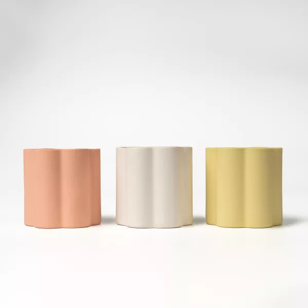 Artistic Floral Edge Ceramic Candle Holder